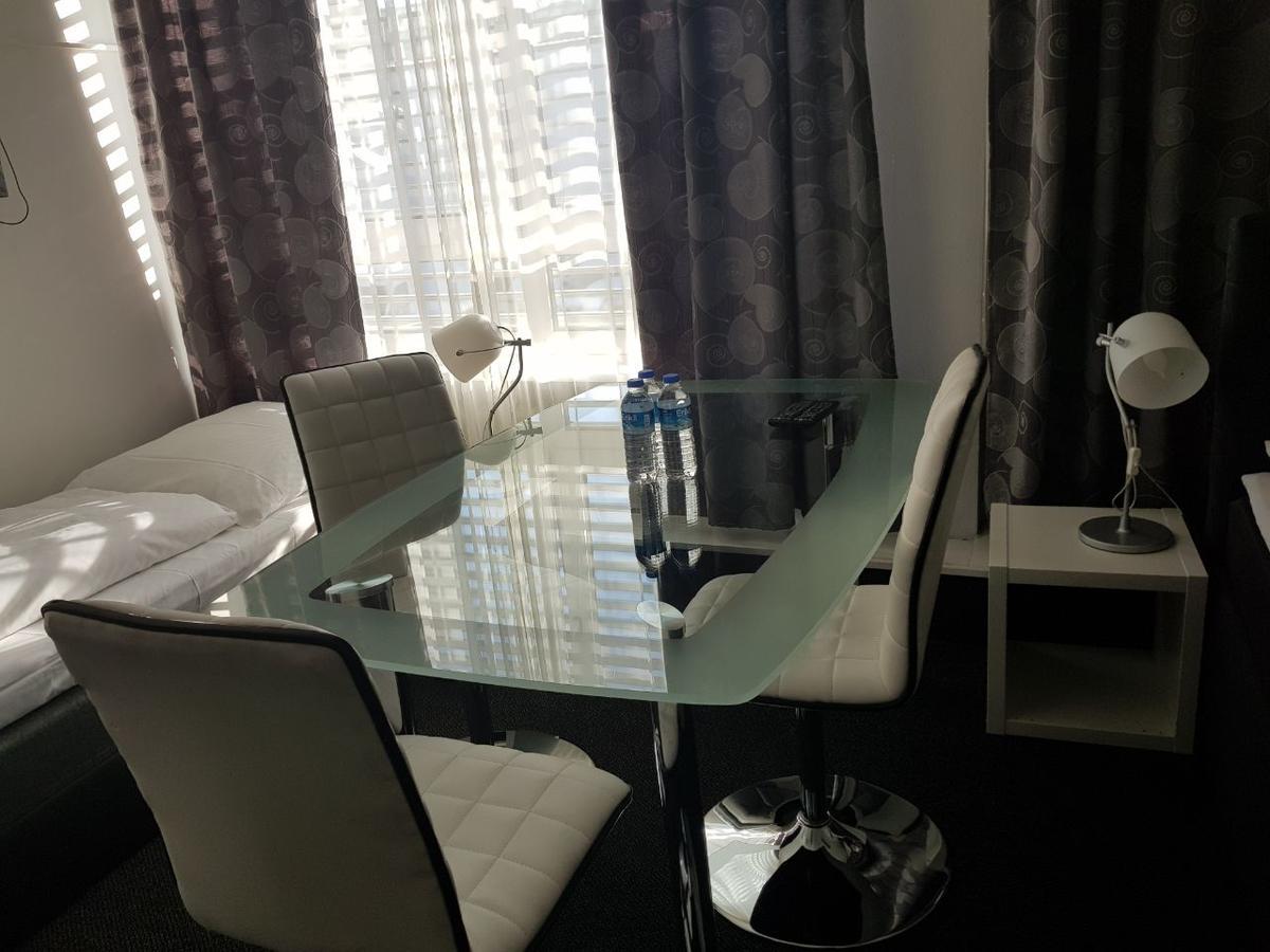 Hotel Wandsbek Hamburg-Harburg Exteriör bild